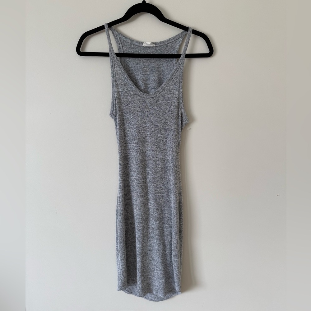 25.| Aritzia | Wilfred Free | Grey Yasmin Dress - Picture 2 of 6